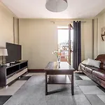 Magnat Spa, Jacuzzi, Sauna, Tężnia Solankowa Bed & Breakfast 3*