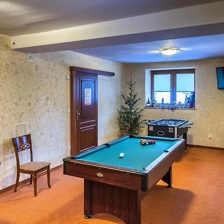 Magnat Spa, Jacuzzi, Sauna, Teznia Solankowa 3* ביאלקה טטרנסקה