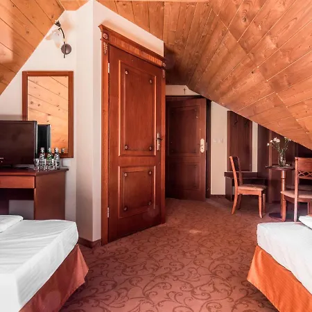 Magnat Spa, Jacuzzi, Sauna, Teznia Solankowa Alojamento de Acomodação e Pequeno-almoço