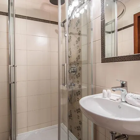 Oda ve Kahvaltı Magnat Spa, Jacuzzi, Sauna, Teznia Solankowa Bialka Tatrzanska